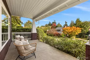 9536 NE Northtown Loop, Bainbridge Island, WA 98110 - Photo 5
