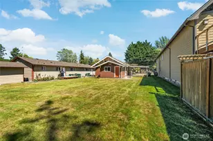 1704 22nd St, Bellingham, WA 98225 - Photo 25