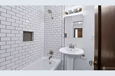 3121 Franklin Avenue E #23, Seattle, WA 98102 - Photo 17