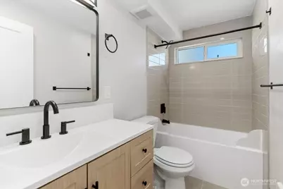 14438 34th Avenue S #4, Tukwila, WA 98168 - Photo 11