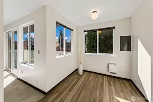 9031 Fremont Ave N, Seattle, WA 98103 - Photo 21