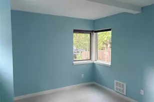 2028 NW 62nd St, Seattle, WA 98107 - Photo 7