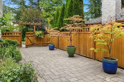 16721 SE 35th Street, Bellevue, WA 98008 - Photo 33