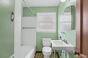 220 S Tobin St, Renton, WA 98057 - Photo 27