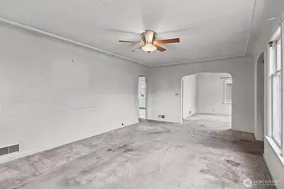 220 S Tobin Street, Renton, WA 98057 - Photo 7