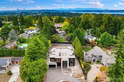 3227 96th Avenue NE, Clyde Hill, WA 98004 - Photo 11
