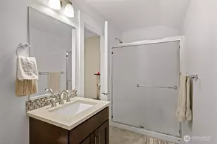 3375 Terry Ln, Enumclaw, WA 98022 - Photo 23