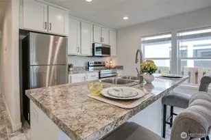 627 -B Sunset Ave NE, Ocean Shores, WA 98569 - Photo 7