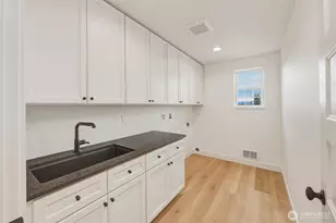 2912 K Ave, Anacortes, WA 98221 - Photo 23