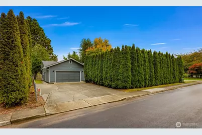 811 Bingham Place, Sedro Woolley, WA 98284 - Photo 1