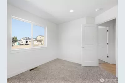 1984 9th Street NE, East Wenatchee, WA 98802 - Photo 31