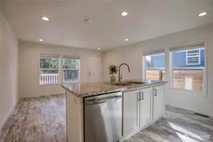 627 -C Sunset Ave NE, Ocean Shores, WA 98569 - Photo 11
