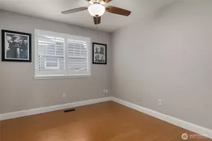 1908 19th St SE, Puyallup, WA 98372 - Photo 31