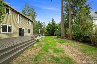 21143 NE 16th Street, Sammamish, WA 98074 - Photo 25