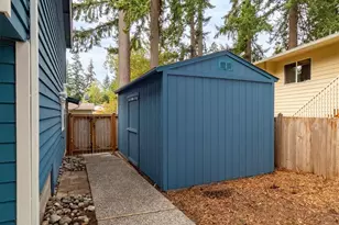 17417 71st Ave W, Edmonds, WA 98026 - Photo 31