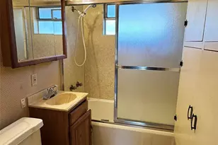 12346 1st Ave NE, Seattle, WA 98125 - Photo 9