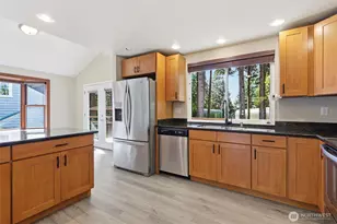 5456 Pineridge Dr NE, Bremerton, WA 98311 - Photo 13