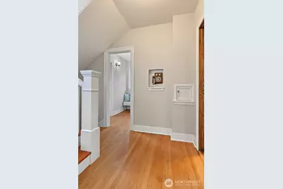1443 Palm Avenue SW, Seattle, WA 98116 - Photo 13