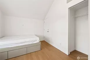 5612 A Roosevelt Way NE, Seattle, WA 98105 - Photo 13