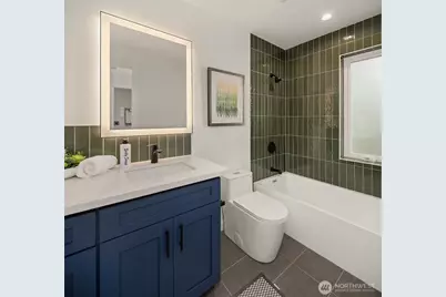 530 W Barrett Street, Seattle, WA 98119 - Photo 13