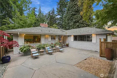 8515 27th Avenue NE, Seattle, WA 98115 - Photo 1