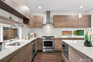 13768 Wayne Pl N, Seattle, WA 98133 - Photo 15
