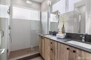 8541 14th Ave NW, Seattle, WA 98117 - Photo 23