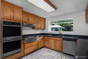 5409 22nd Ave SE, Lacey, WA 98503 - Photo 9