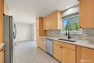 4324 108th Ave E, Edgewood, WA 98372 - Photo 11