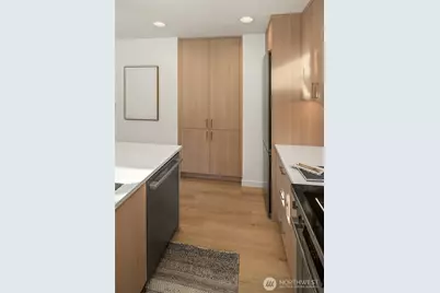 2534 30th Avenue W, Seattle, WA 98199 - Photo 13