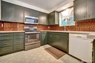 730 110th Pl SE, Everett, WA 98208 - Photo 9