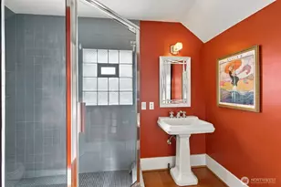 1207 NE 80th St, Seattle, WA 98115 - Photo 29