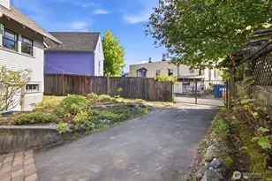 1207 NE 80th St, Seattle, WA 98115 - Photo 37