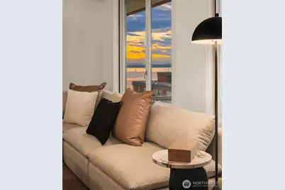 98 Union Street #810, Seattle, WA 98101 - Photo 5