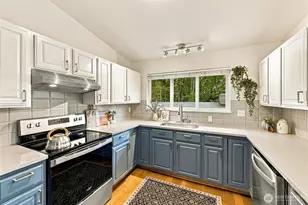 5339 S Ruggles St, Seattle, WA 98178 - Photo 7
