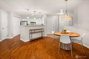 7711 NE 175th St, Kenmore, WA 98028 - Photo 9