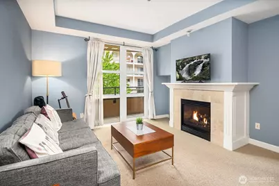 10047 NE Main Street NE #202, Bellevue, WA 98004 - Photo 5
