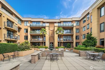 10047 NE Main Street NE #202, Bellevue, WA 98004 - Photo 3