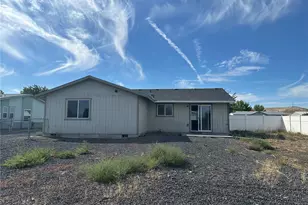 850 SE J St, Ephrata, WA 98823 - Photo 13