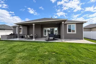 1515 E Palos Verdes Ln, Othello, WA 99344 - Photo 7