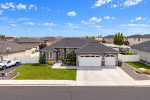 1515 E Palos Verdes Ln, Othello, WA 99344 - Photo 1