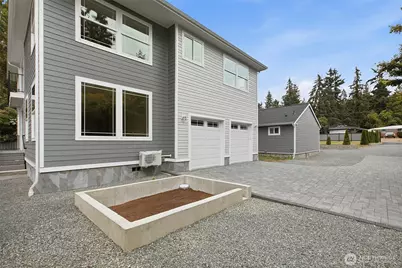 15724 King Place #A, Lynnwood, WA 98087 - Photo 9