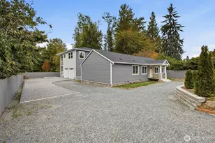 15724 King Pl, Lynnwood, WA 98087 - Photo 3
