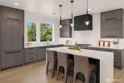 138 8th Court, Kirkland, WA 98033 - Photo 5