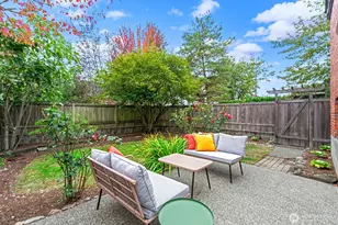 825 NW 57th St, Seattle, WA 98107 - Photo 35