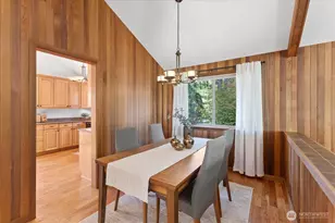 5470 NE 200th Pl, Lake Forest Park, WA 98155 - Photo 11