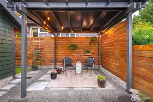 101 NE 57th St, Seattle, WA 98105 - Photo 17
