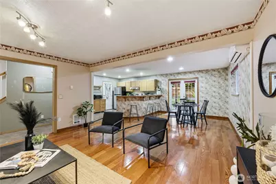 7591 NE Beachwood Avenue, Poulsbo, WA 98370 - Photo 9
