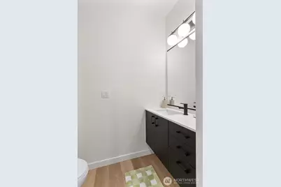 11349 B 23rd Avenue NE, Seattle, WA 98125 - Photo 7