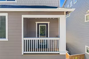 8760 151st St E, Puyallup, WA 98375 - Photo 5